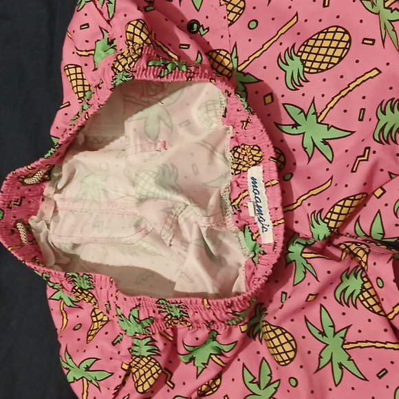 Pink Hawaiian Pineapple swim shorts - Picture 3 of 3